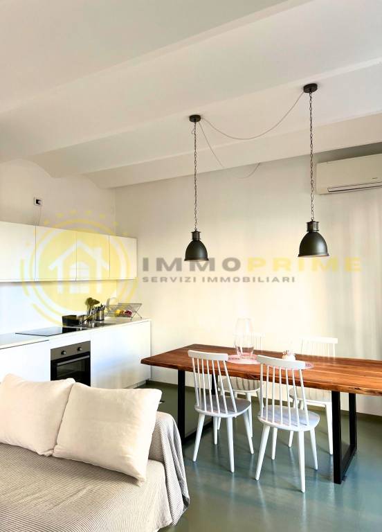 appartamento in vendita a Milano in zona Famagosta