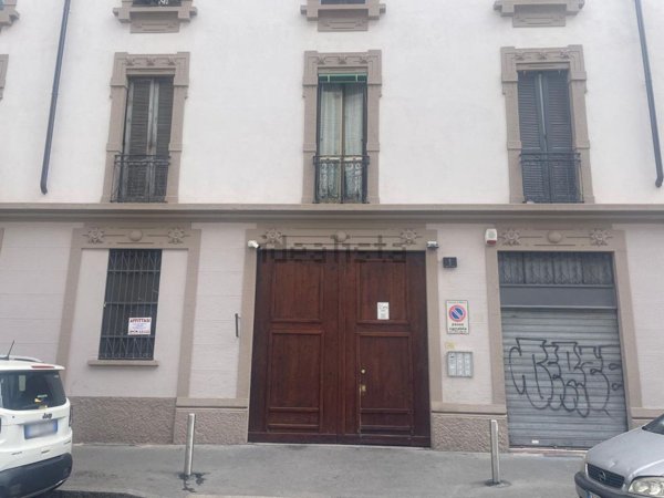 appartamento in vendita a Milano in zona Piazzale Lodi