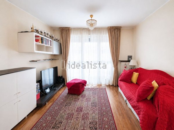 appartamento in vendita a Milano in zona Ronchetto sul Naviglio