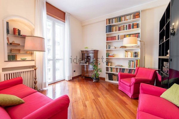 appartamento in vendita a Milano in zona Centro Direzionale