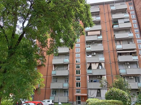 appartamento in vendita a Milano in zona Comasina