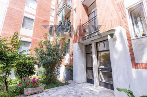 appartamento in vendita a Milano in zona Quarto Oggiaro