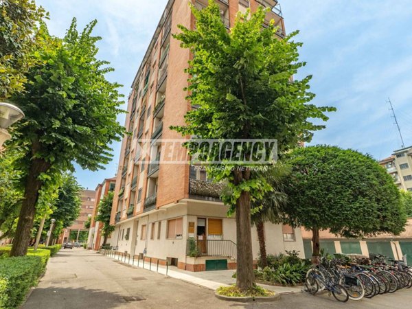 appartamento in vendita a Milano in zona Ronchetto sul Naviglio
