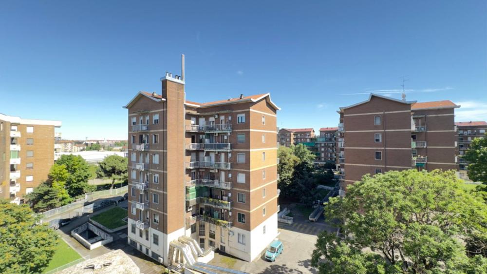 appartamento in vendita a Milano in zona Corvetto