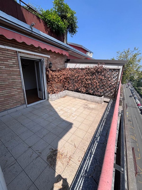 appartamento in vendita a Milano in zona Città Studi
