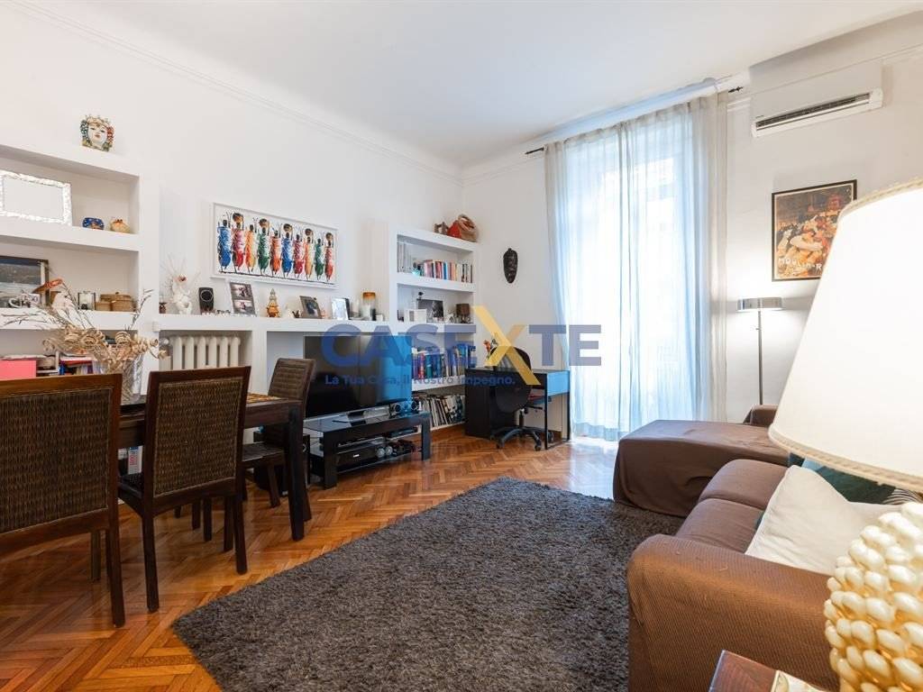 appartamento in vendita a Milano in zona Centro Direzionale