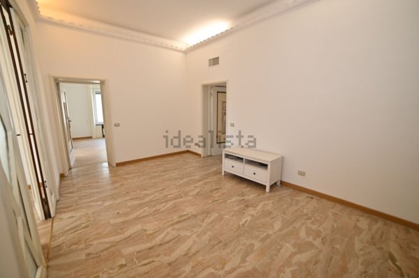 appartamento in vendita a Milano in zona Stazione Centrale