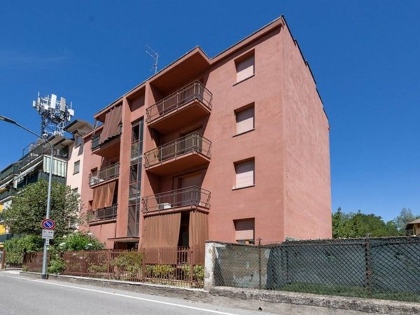 appartamento in vendita a Milano in zona Ponte Lambro