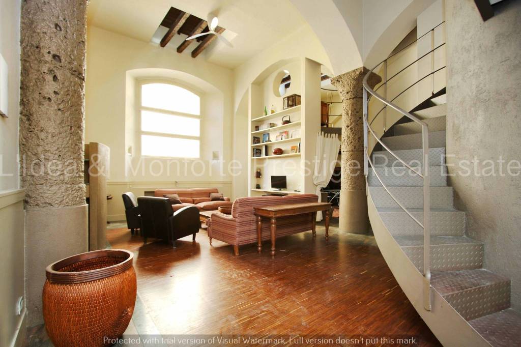 casa indipendente in vendita a Milano in zona Porta Genova