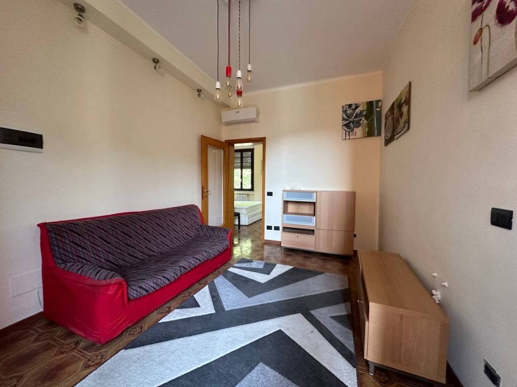 appartamento in vendita a Milano in zona Maggiolina