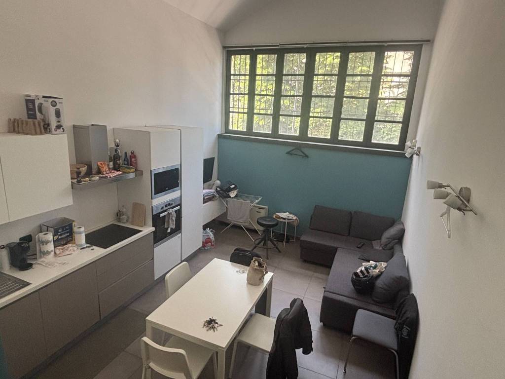 appartamento in vendita a Milano in zona Vigentino