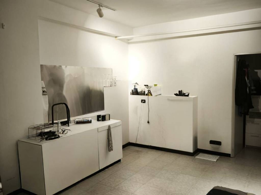 ufficio in vendita a Milano in zona Città Studi