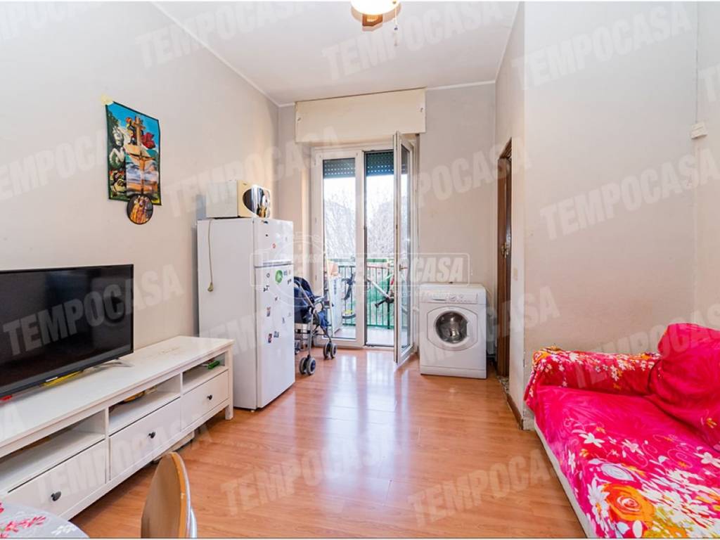 appartamento in vendita a Milano in zona Rottole
