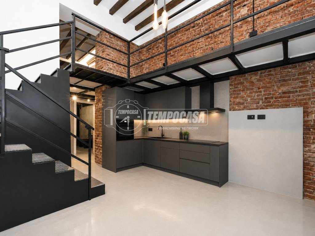 appartamento in vendita a Milano in zona Centro Direzionale