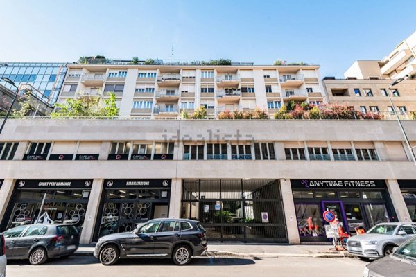 appartamento in vendita a Milano in zona Stazione Centrale