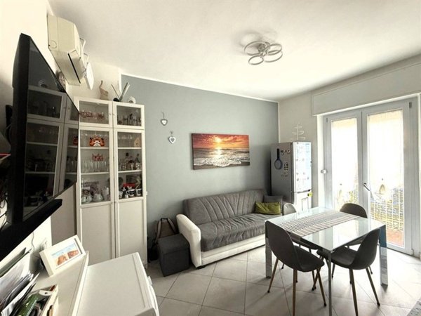 appartamento in vendita a Milano in zona Gorla