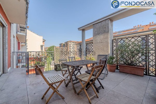 appartamento in vendita a Milano in zona Stadera