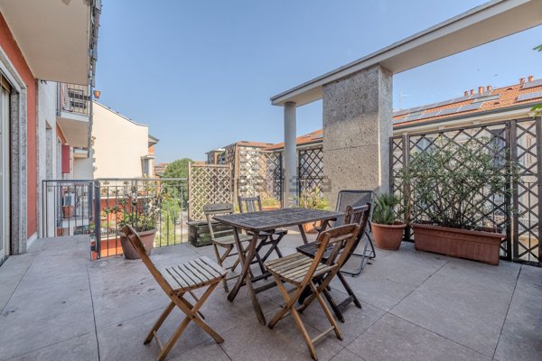 appartamento in vendita a Milano in zona Stadera
