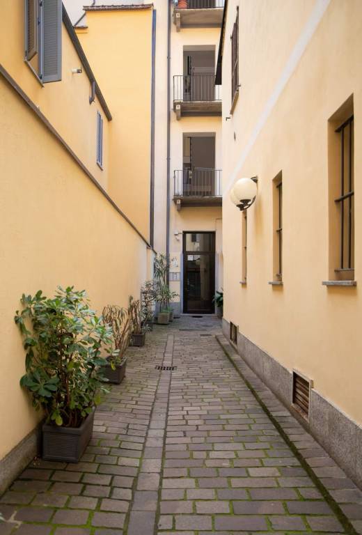 appartamento in vendita a Milano in zona Porta Romana
