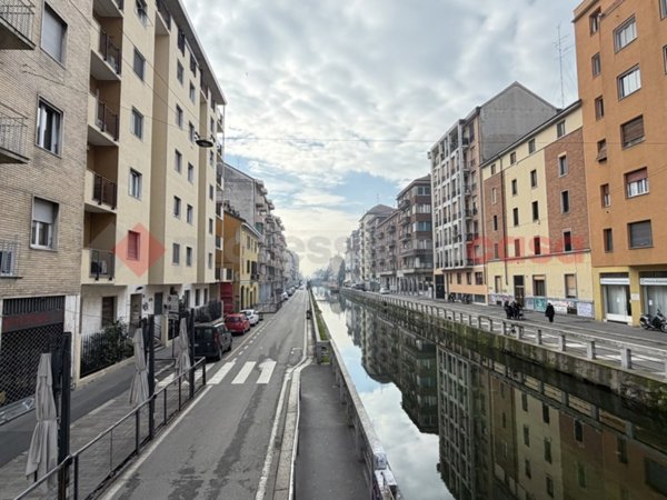 appartamento in vendita a Milano in zona Porta Ticinese