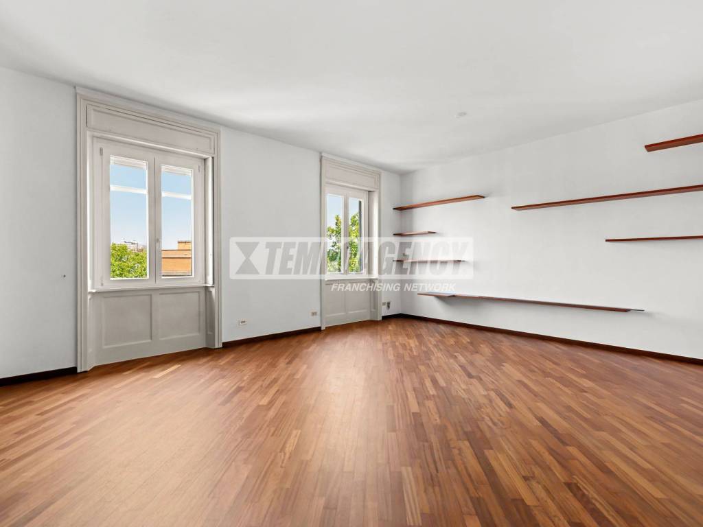appartamento in vendita a Milano in zona Città Studi