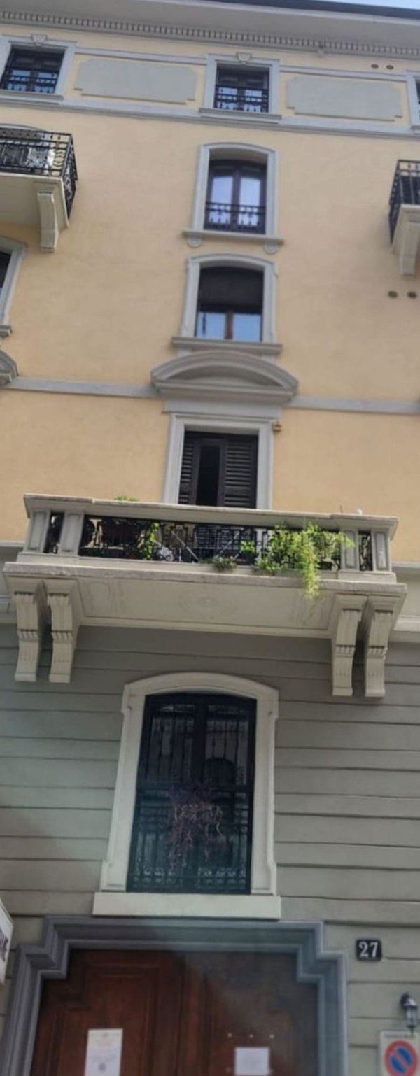 appartamento in vendita a Milano in zona Porta Venezia