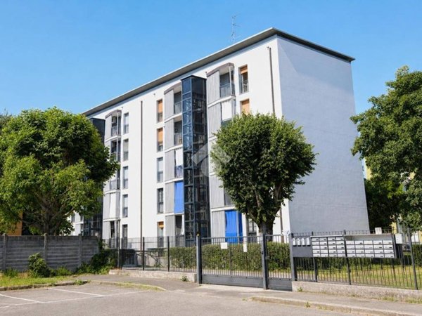 appartamento in vendita a Milano in zona Affori