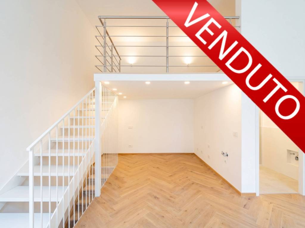 appartamento in vendita a Milano in zona Il Portello