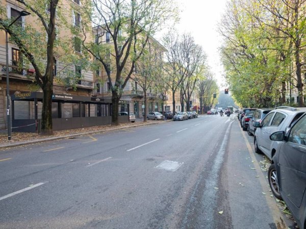 appartamento in vendita a Milano in zona Sempione