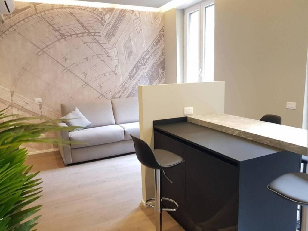 appartamento in vendita a Milano in zona Porta Genova