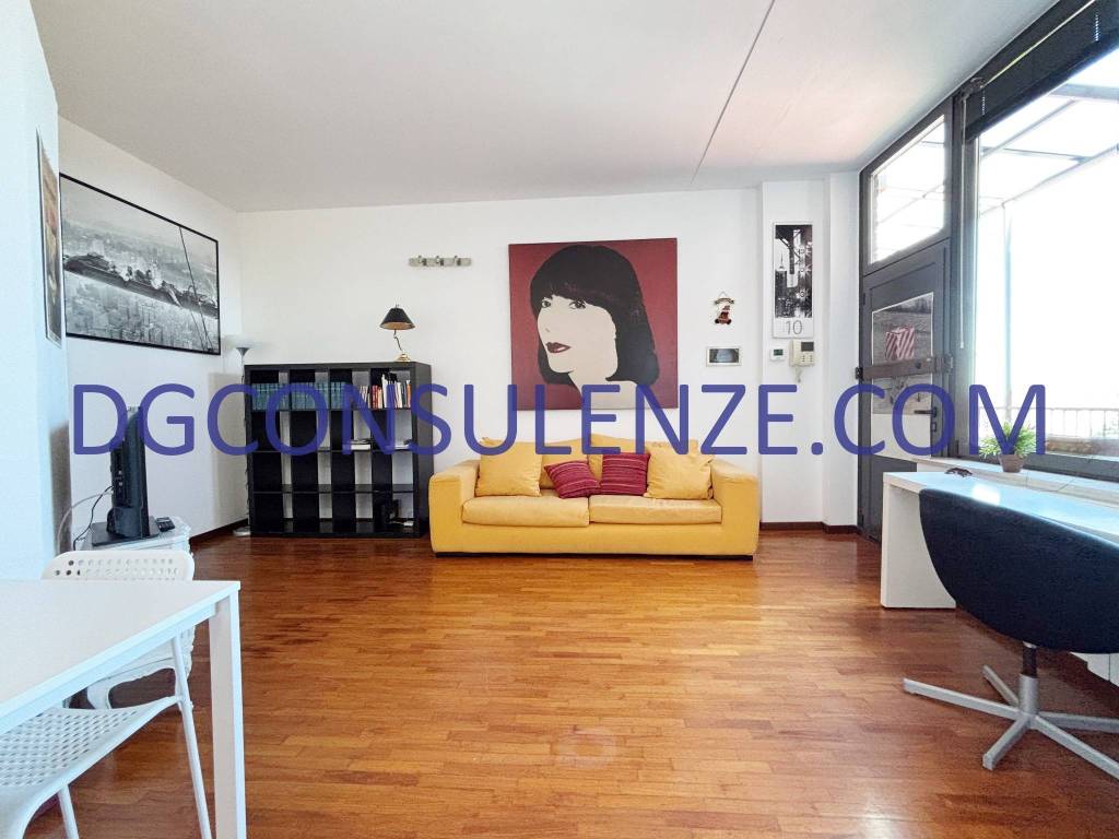 appartamento in vendita a Milano in zona Forlanini