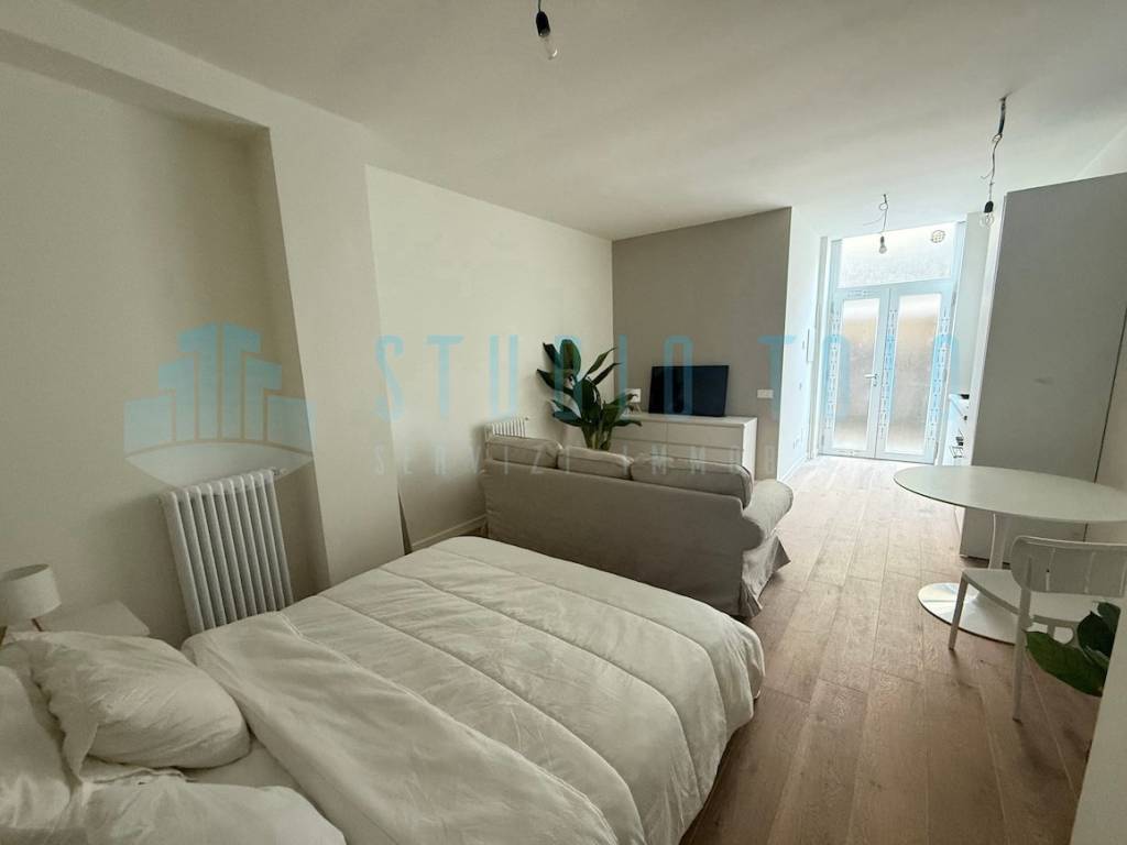 appartamento in vendita a Milano in zona Città Studi