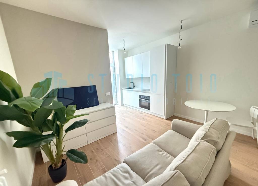 appartamento in vendita a Milano in zona Città Studi