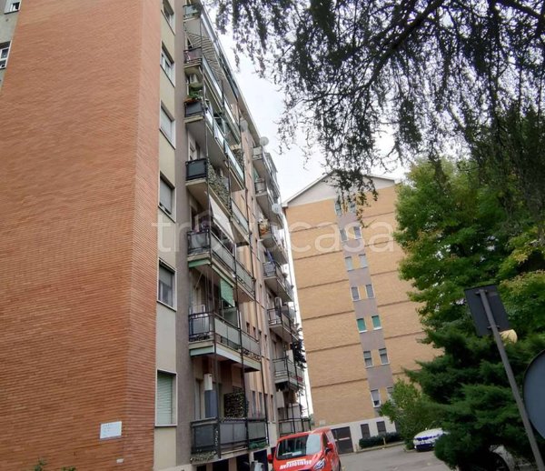 appartamento in vendita a Milano in zona Corvetto