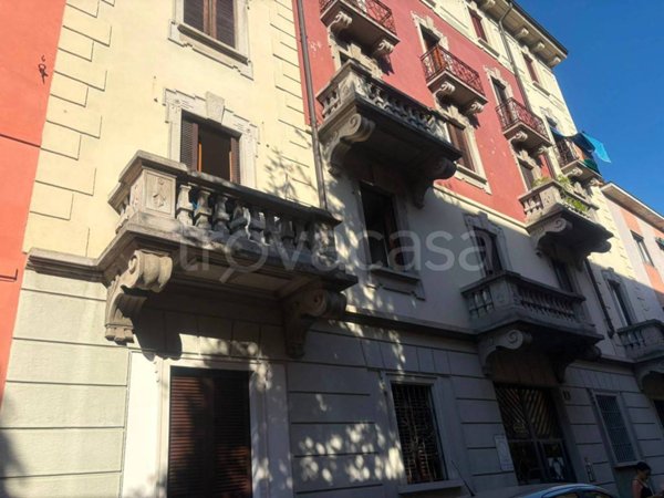 appartamento in vendita a Milano in zona Affori