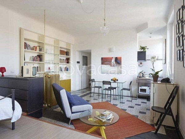 appartamento in vendita a Milano in zona Porta Genova