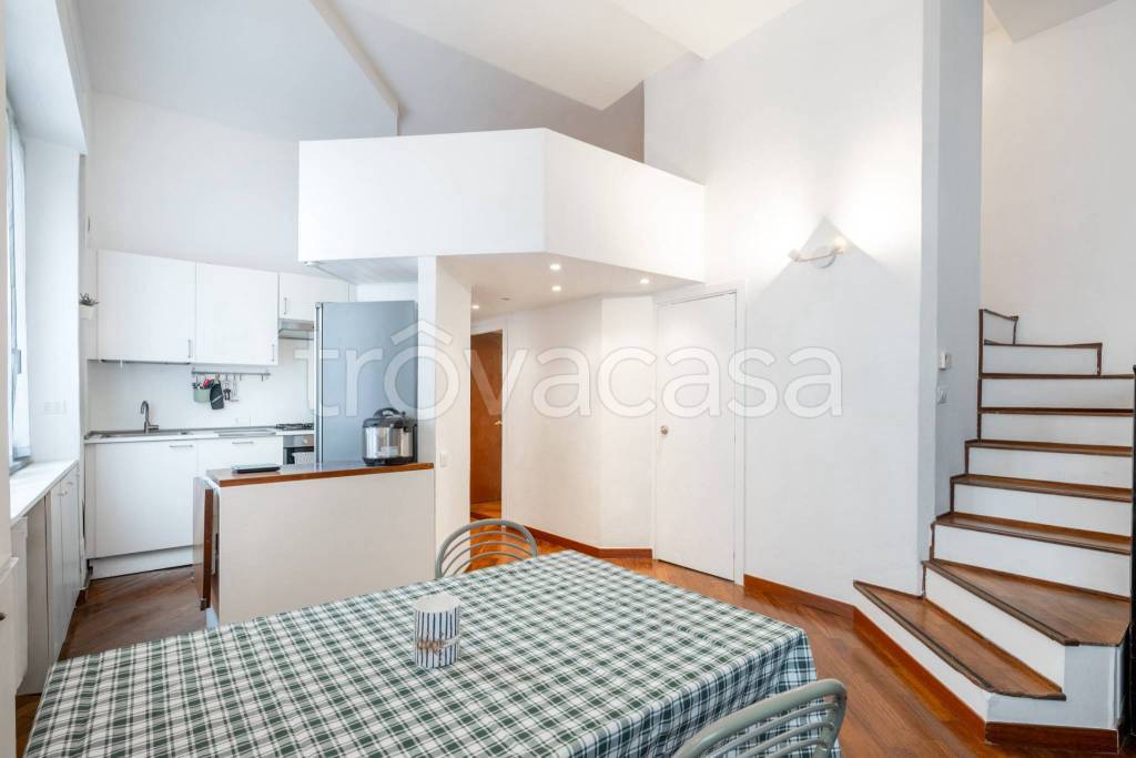 appartamento in vendita a Milano in zona Centro Storico