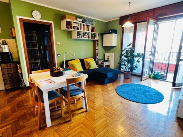 appartamento in vendita a Milano in zona Vigentino
