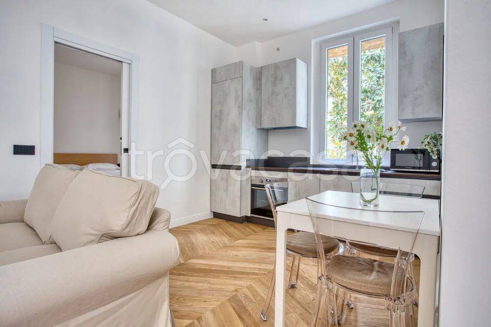 appartamento in vendita a Milano in zona Centro Direzionale