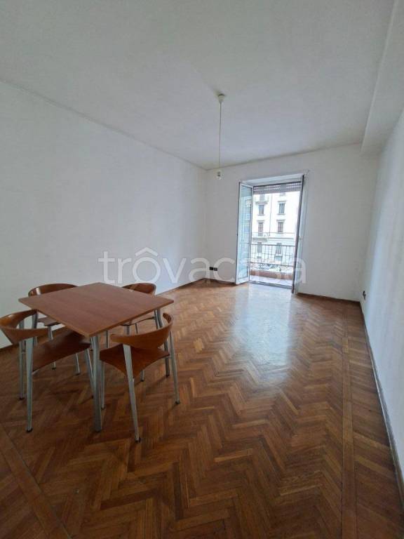 appartamento in vendita a Milano in zona Isola