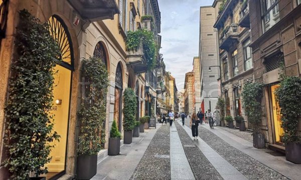 appartamento in vendita a Milano in zona Brera