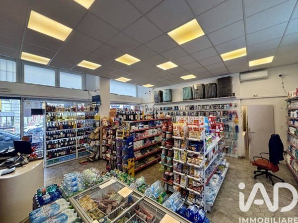 negozio in vendita a Milano