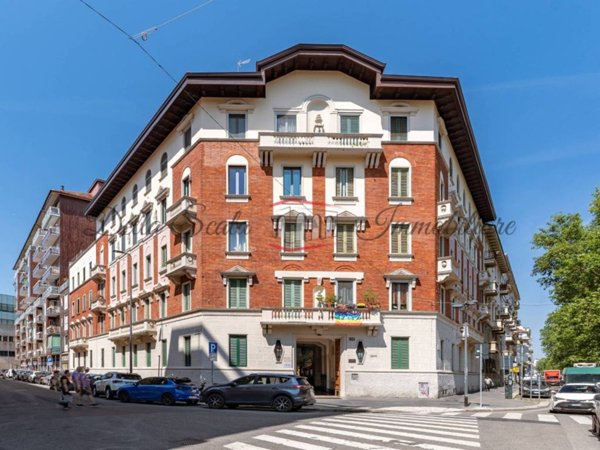 appartamento in vendita a Milano in zona Corvetto