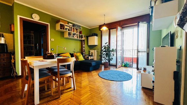 appartamento in vendita a Milano in zona Vigentino
