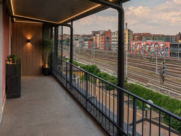 appartamento in vendita a Milano in zona Casoretto