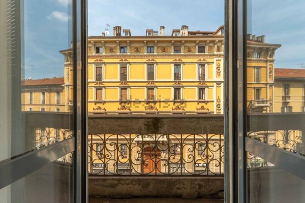 appartamento in vendita a Milano in zona Porta Genova