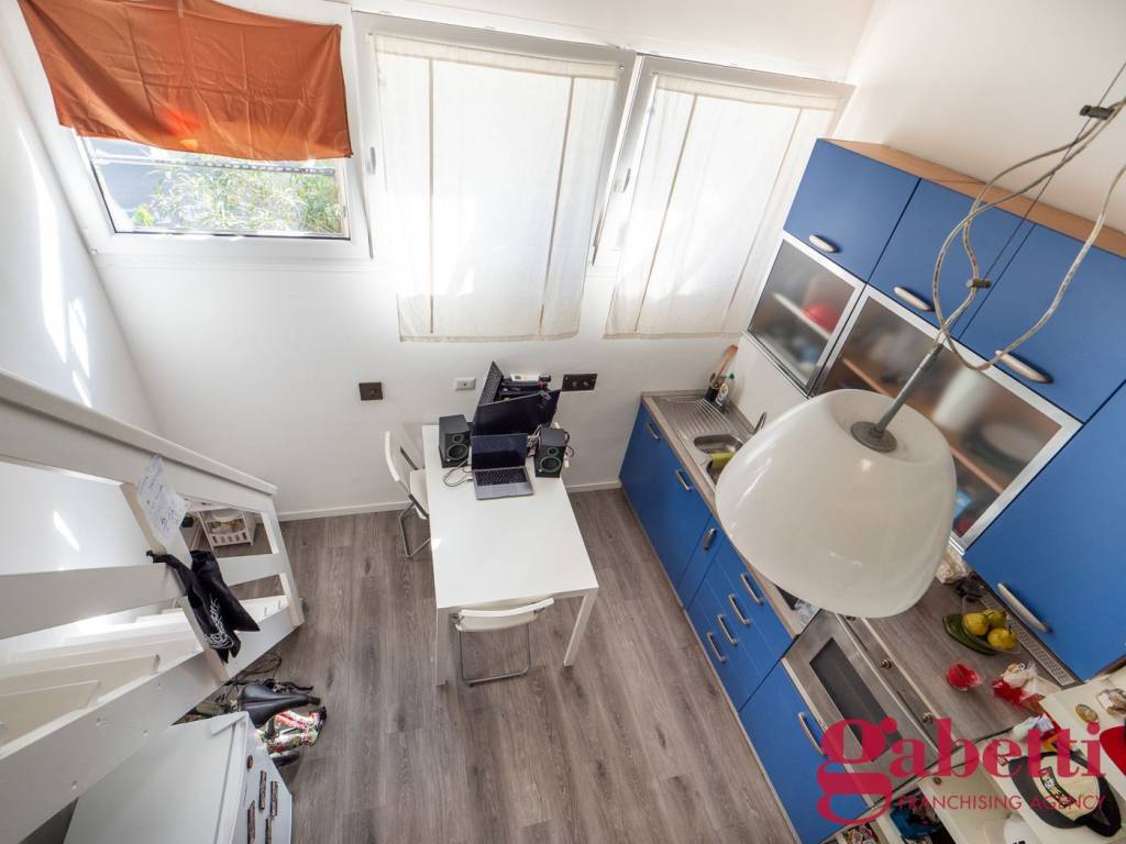 appartamento in vendita a Milano in zona Bande Nere