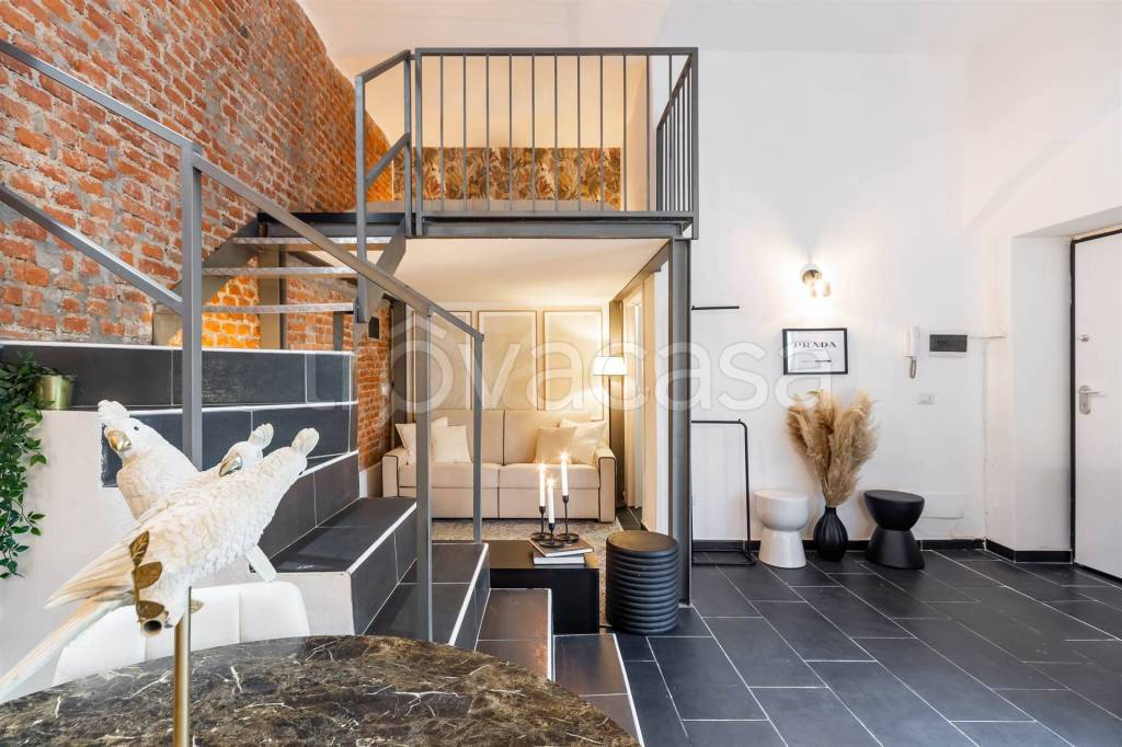appartamento in vendita a Milano in zona Isola