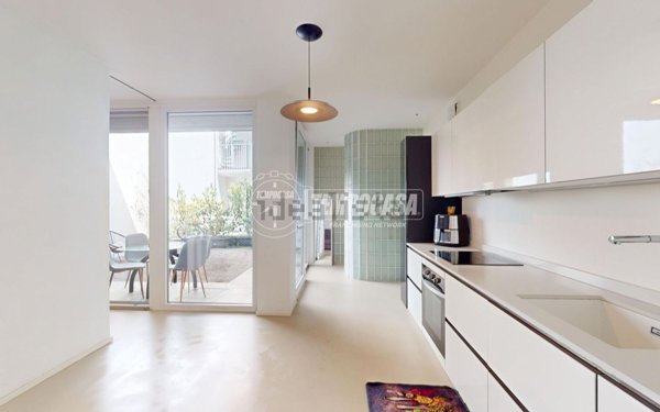 appartamento in vendita a Milano in zona Loreto