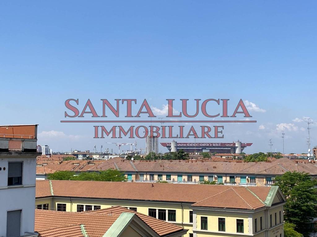 appartamento in vendita a Milano in zona Il Portello